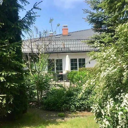 Dom Z Basenem I Duzym Ogrodem Idealny Na Imprezy Villa Zuromin